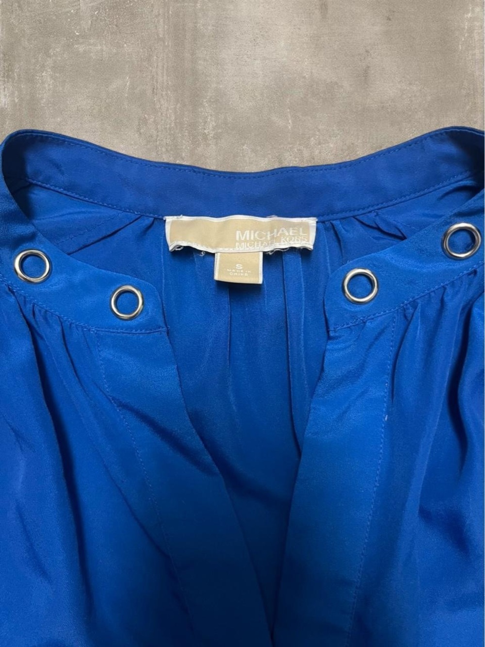 Michael Kors Royal Blue Sleeveless Blouse Top Womens Size Small - Picture 3 of 6